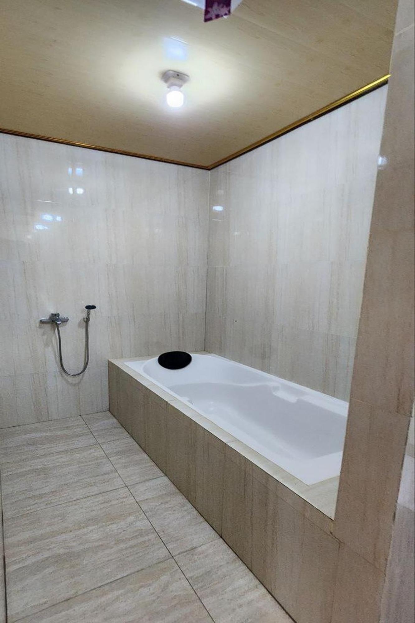 Villa Kopiori Yogyakarta Exteriör bild